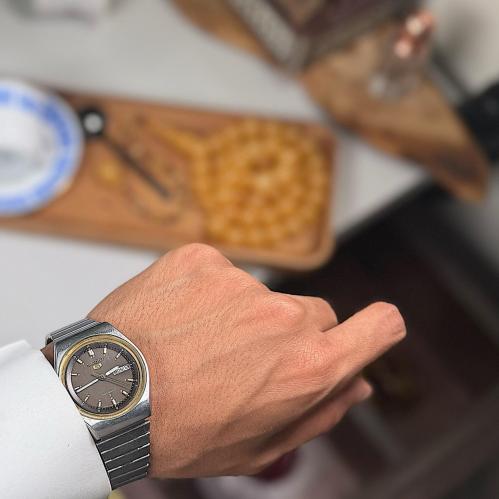 ساعة سيكو seiko