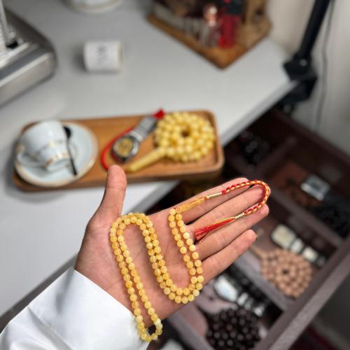 مسباح كهرمان طبيعي