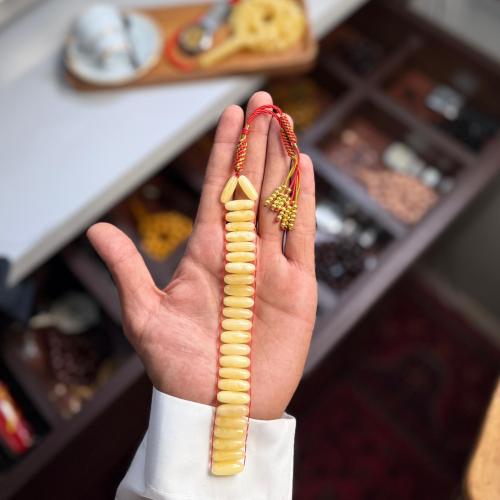 مسباح كهرمان طبيعي