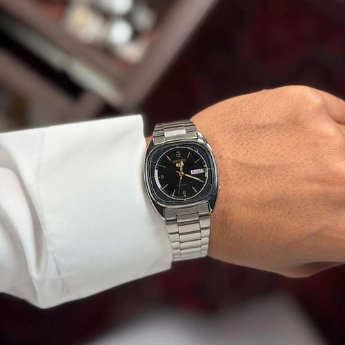 ساعة سيكو seiko