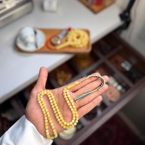 مسباح كهرمان طبيعي