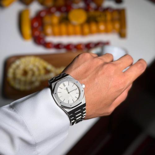 ساعة سيكو seiko