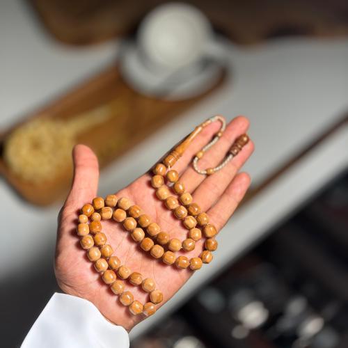 مسباح خشب الكوك