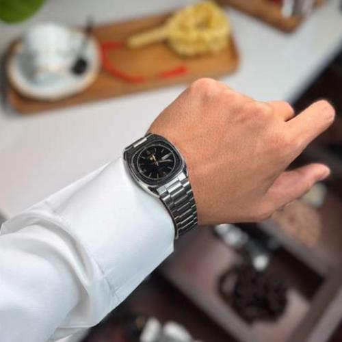 ساعة سيكو seiko