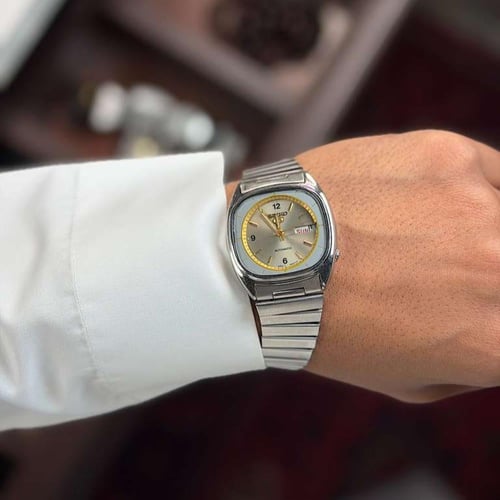 ساعة سيكو seiko