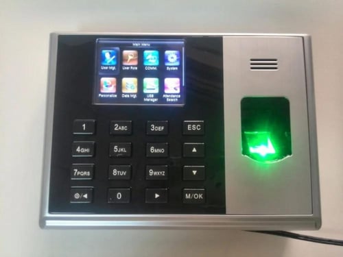 جهاز حضور والانصراف UA300 ماركة ZKteco