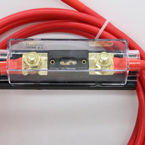 قاطع فيوز لسيارة