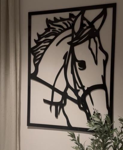 لوحة فرس اكريلك