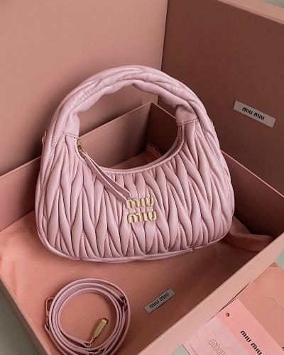 ميو ميو مقاس cm 23