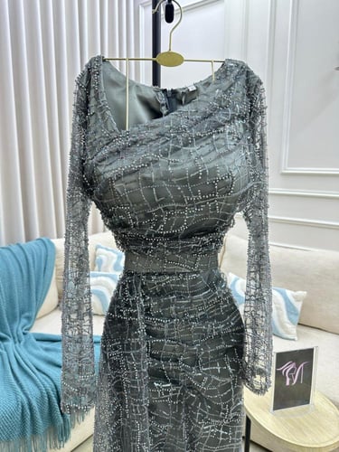 فستان سهره نسائي مطرز خرز لون فستقي