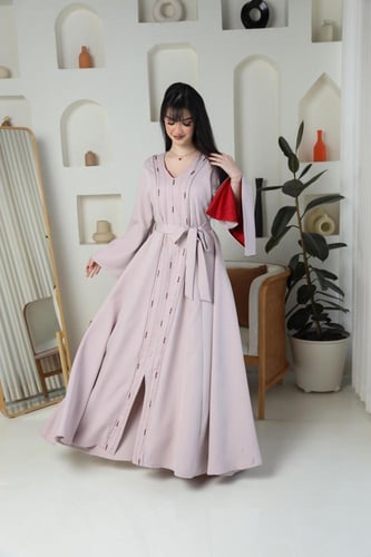 جلابيه نسائيه كريب ناعم انيقه لون لحمي