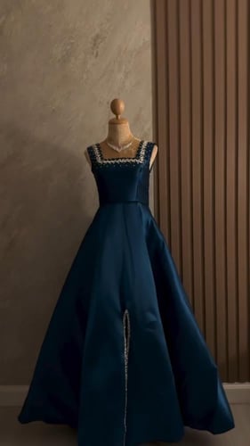 فستان سهره نسائي تفته تطريز لون بترولي