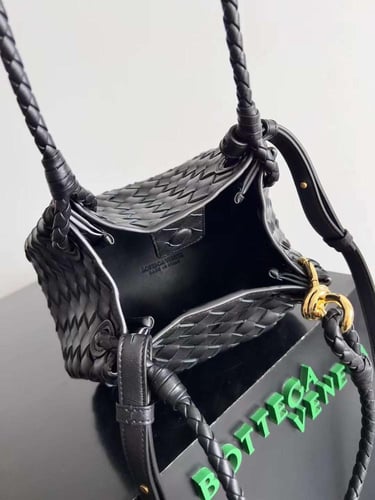 بوتيقا parachute مقاس 21cm