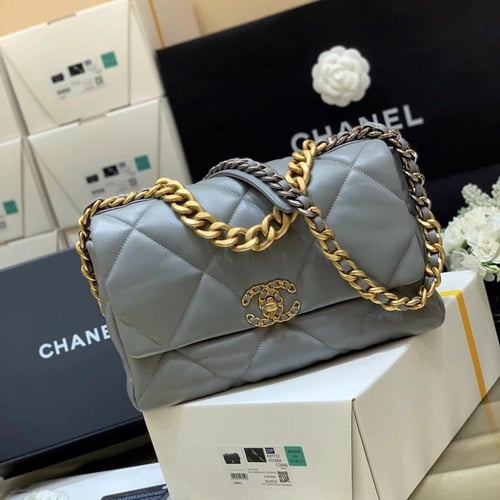 شانيل نايتين جلد كالف لذر مقاس cm26