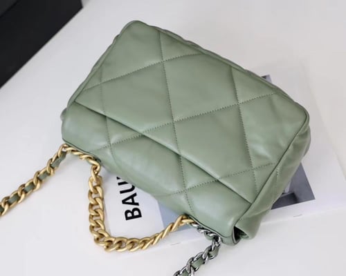 شانيل نايتين جلد كالف لذر مقاس cm26