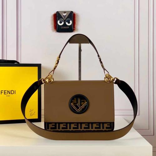 فندي KAN مقاس 25cm