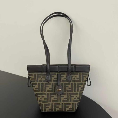 فندي Origami Mini مقاس 15cm