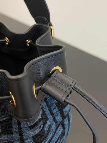 فندي Mon Tresar مقاس 12cm