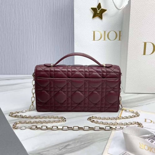 ليدي ديور كلاتش