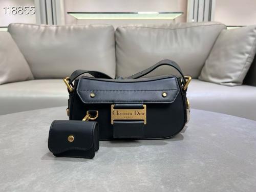 Streetchic Dior size 24cm