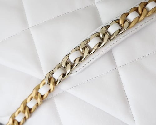 شانيل نايتين جلد كالف لذر مقاس cm26