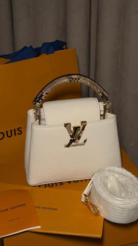 Louis Vuitton Cap Size 21 cm