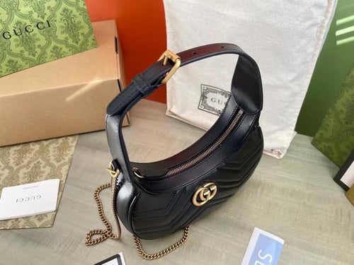 قوتشي GG MARMONT مقاس cm 21.5