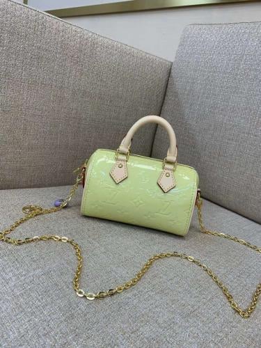 لوي فيتون Speedy Nano مقاس16cm