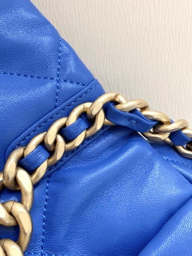 شانيل نايتين جلد كالف لذر مقاس cm26