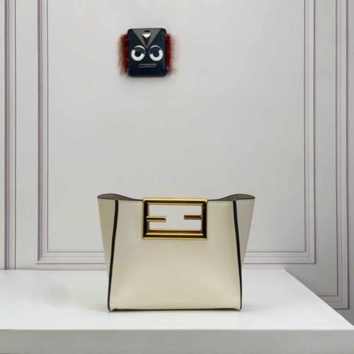 فندي Way مقاس 20cm