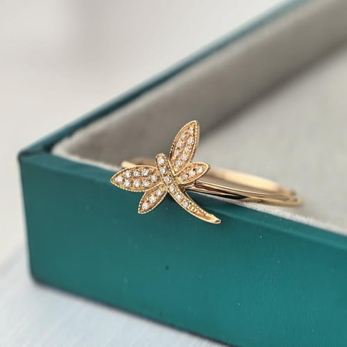 خاتم الماس ناعم بتصميم فراشة مرصعة