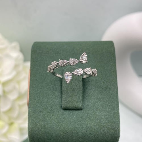 خاتم الماس تصميم كلاسيكي بوزن 0.31 قيراط