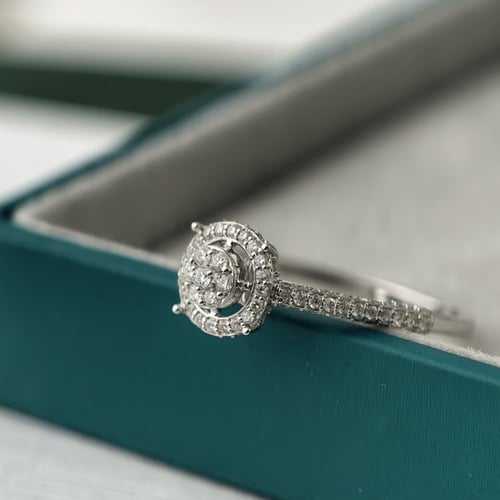 خاتم الماس وردة هالة