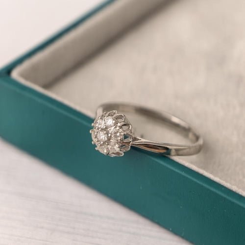 خاتم الماس نسائي قبة لامعه