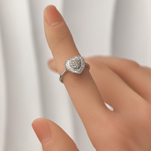 خاتم الماس قلب كلاستر باغيت فاخر