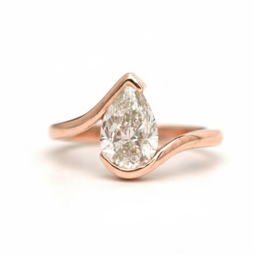 خاتم الماس سوليتير بتصميم متعرج