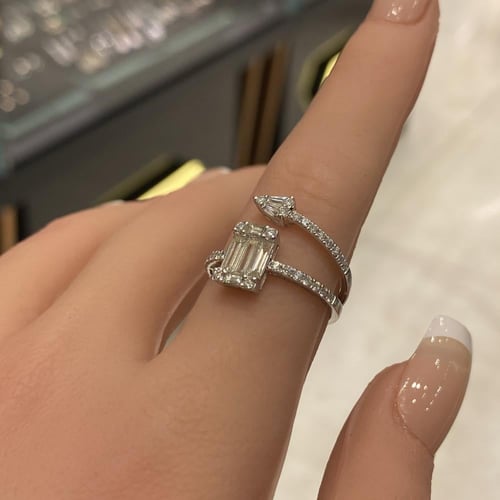 خاتم ألماس باجيت مفتوح ذهب أبيض بتصميم مزدوج فاخر