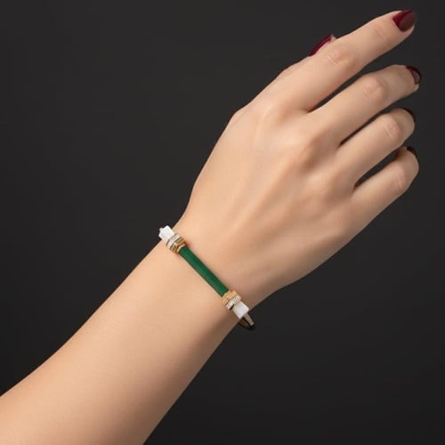 سوارة الماس ملاكيت وصدف تصميم عصري