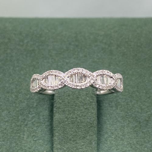 خاتم الماس حديث بوزن 0.27 قيراط