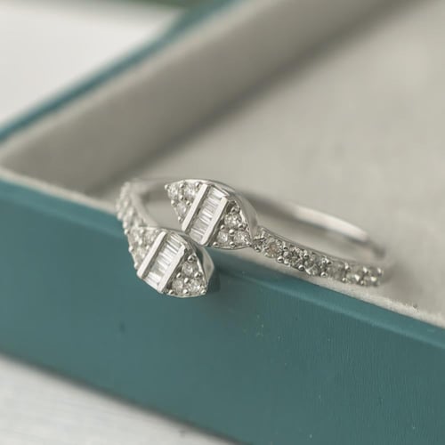 خاتم الماس تصميم هندسي فخم