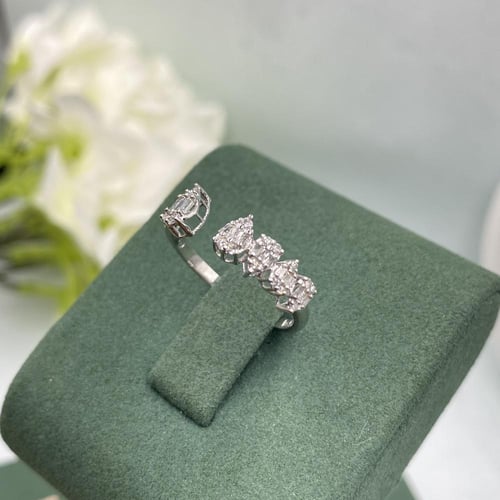 خاتم الماس تصميم كلاسيكي بوزن 0.24 قيراط