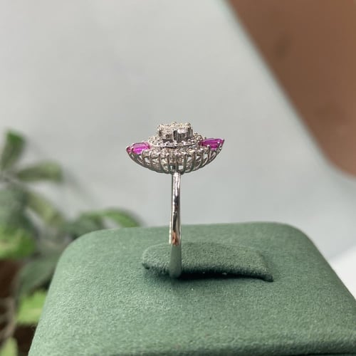 خاتم الماس ناعم على حجر روبي