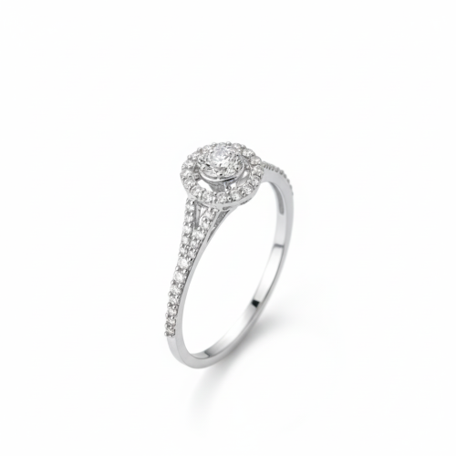 خاتم الماس دائري فاخر بتصميم سوليتير هالة