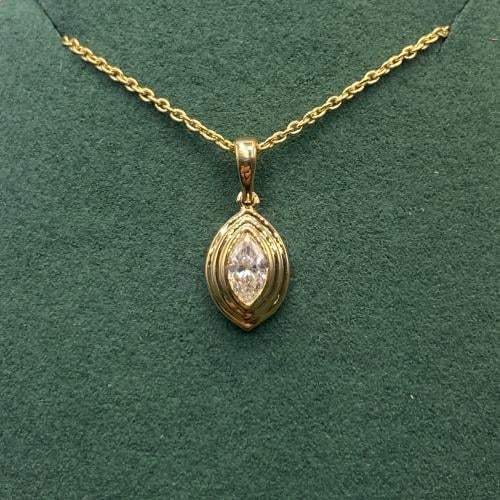 تعليقة الماس سوليتير ماركيز