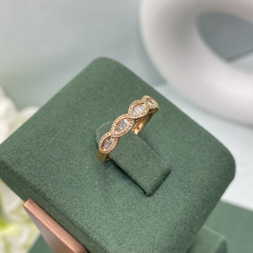 خاتم الماس حديث بوزن 0.28 قيراط