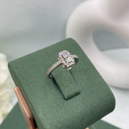 خاتم الماس تصميم كلاسيكي بوزن 0.28 قيراط