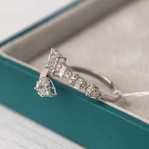 خاتم الماس عصري هندسي مفتوح