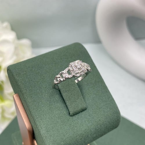 خاتم الماس حديث بوزن 0.28 قيراط