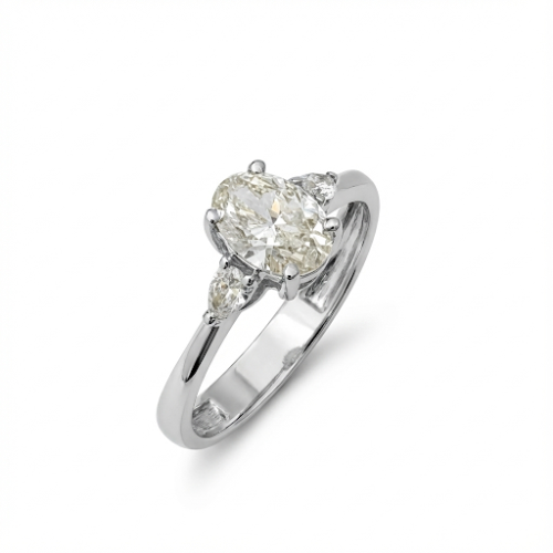 خاتم الماس سوليتير بيضاوي ( اوفال ) بوزن 1.19 قيرا...