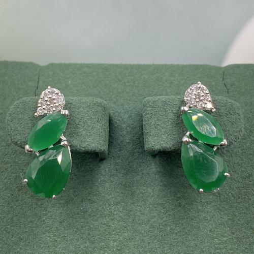 حلق الماس ناعم بوزن 0.16 قيراط